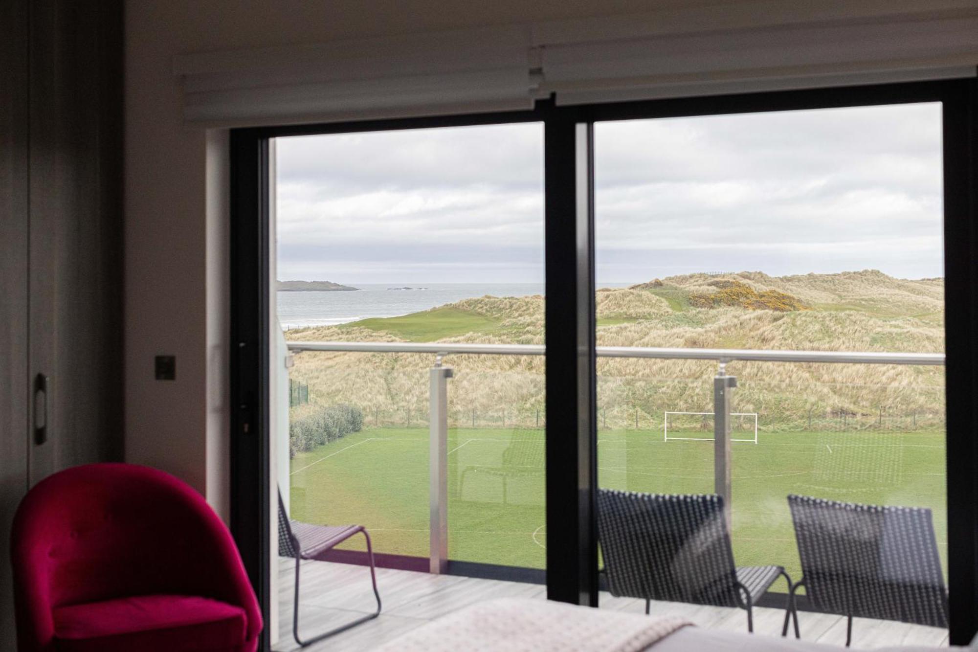 Curran Gate Luxury Serviced Apartments, Portrush Exterior photo